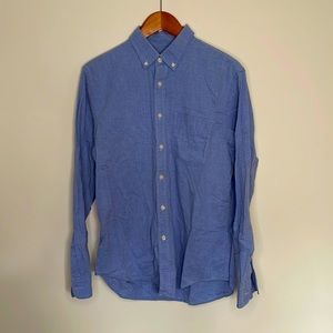 Club Monaco. Very light flannel shirt. Slim fit Medium. Light blue.
